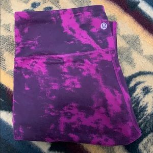 Women’s Lulu Lemon Leggings • 8